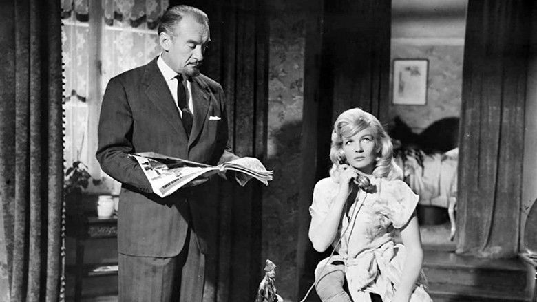 кадр из фильма Bluebeard's 10 Honeymoons