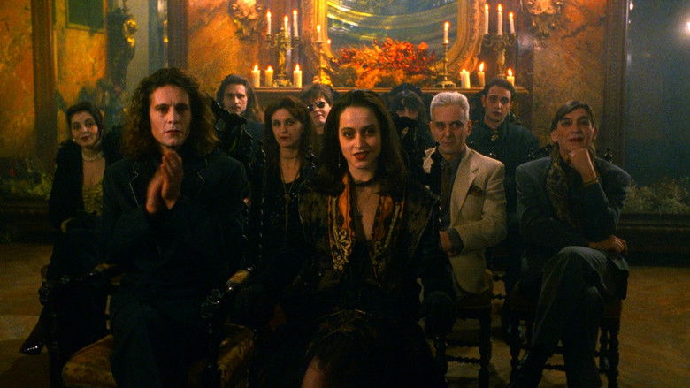 кадр из фильма Дневники вампира