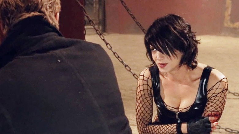 кадр из фильма Земля мертвых