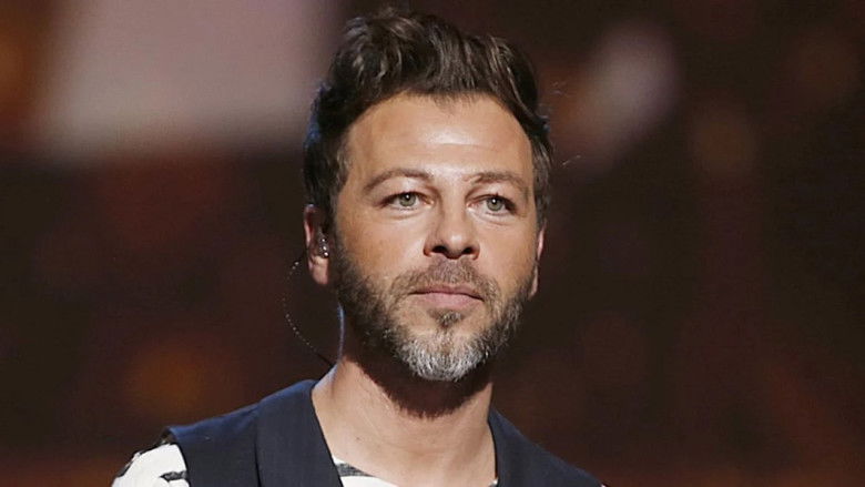 кадр из фильма Christophe Mae - On Trace la Route