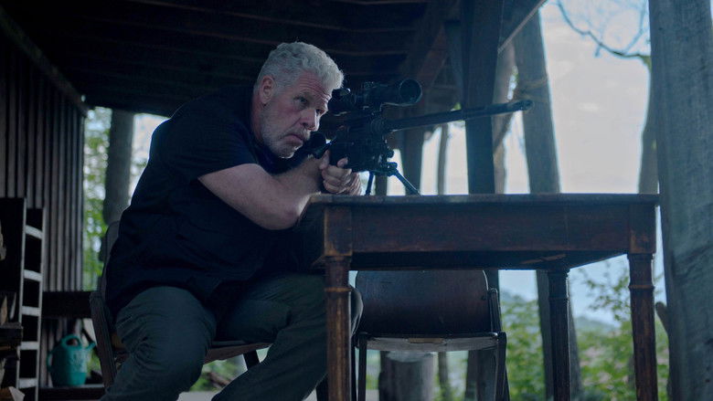 кадр из фильма Эшер