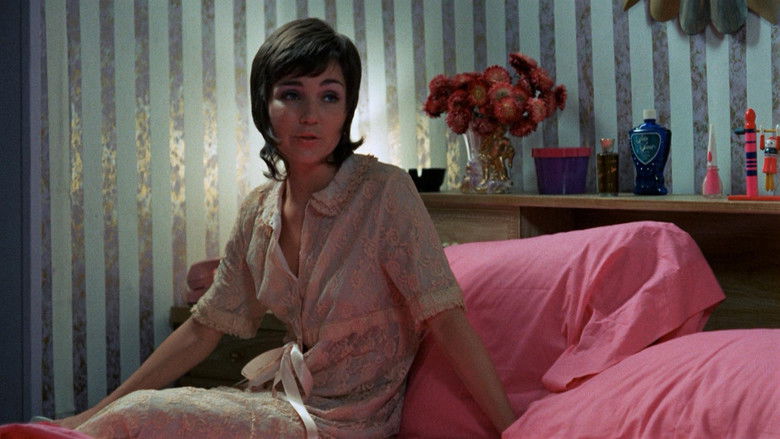 кадр из фильма Toys Are Not for Children