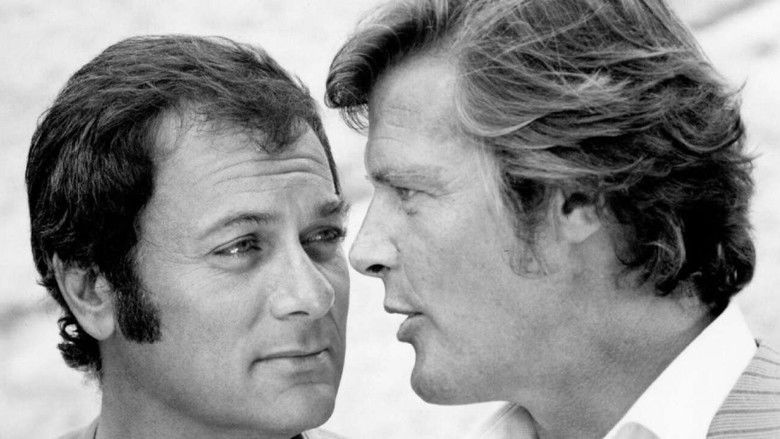 кадр из фильма Amicalement vôtre : Hollywood au service de sa Majesté