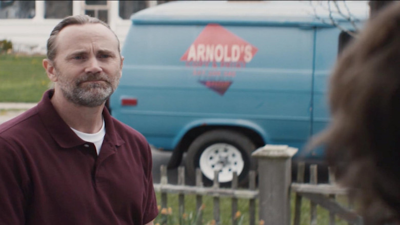 кадр из фильма The Parable of the Disappearing Recliner