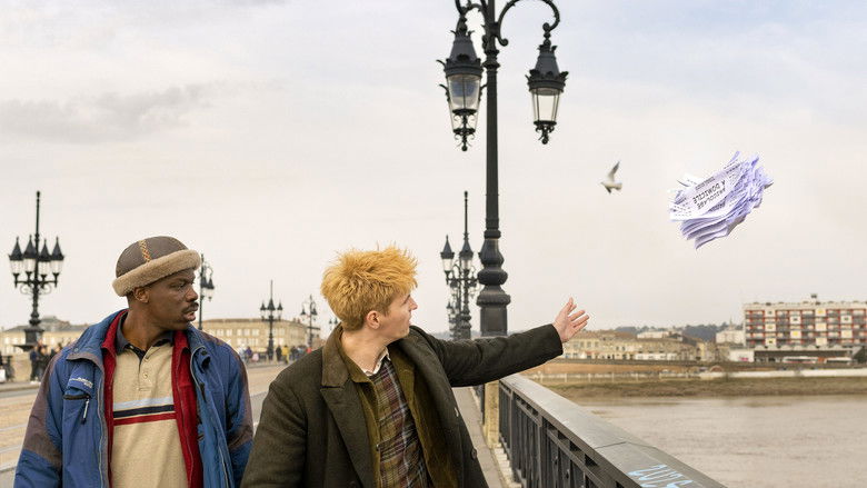 кадр из фильма Почему ты улыбаешься?