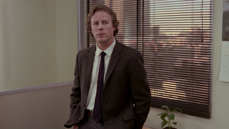 кадр из фильма Chilly Scenes of Winter