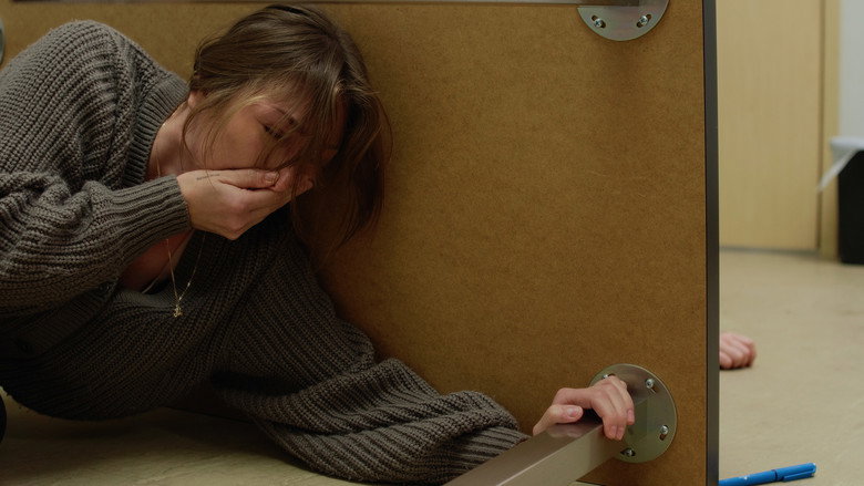 кадр из фильма Lion in the Den