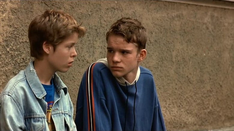 кадр из фильма Муравьи в штанах