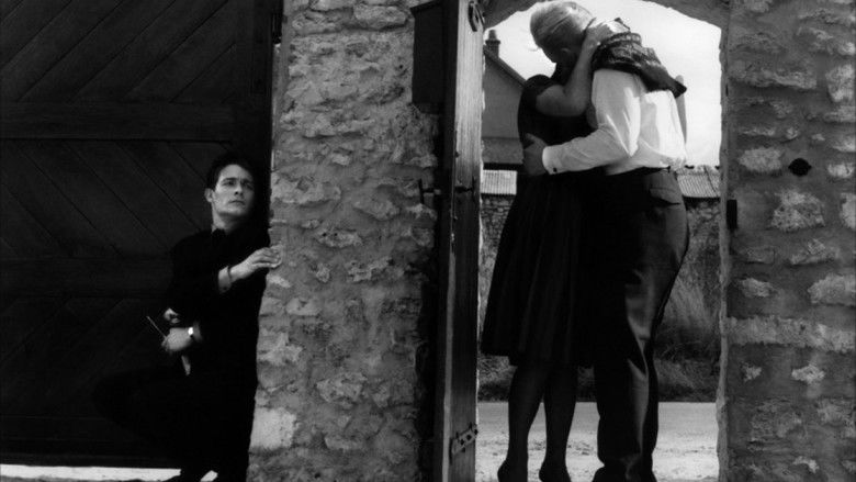 кадр из фильма Око лукавого