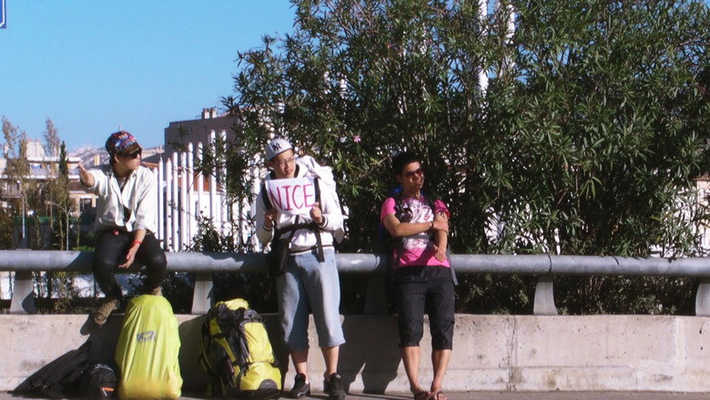 кадр из фильма 잉여들의 히치하이킹