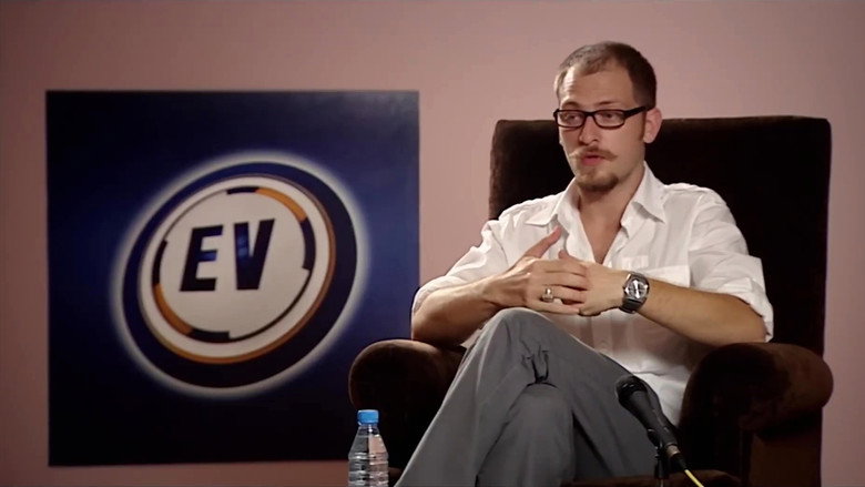 кадр из фильма Ev