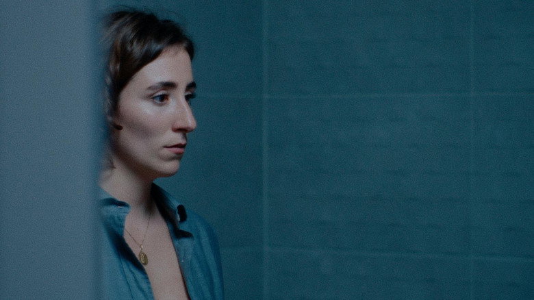 кадр из фильма Dona