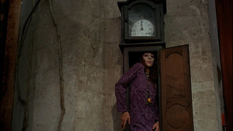 кадр из фильма Дрожь вампиров