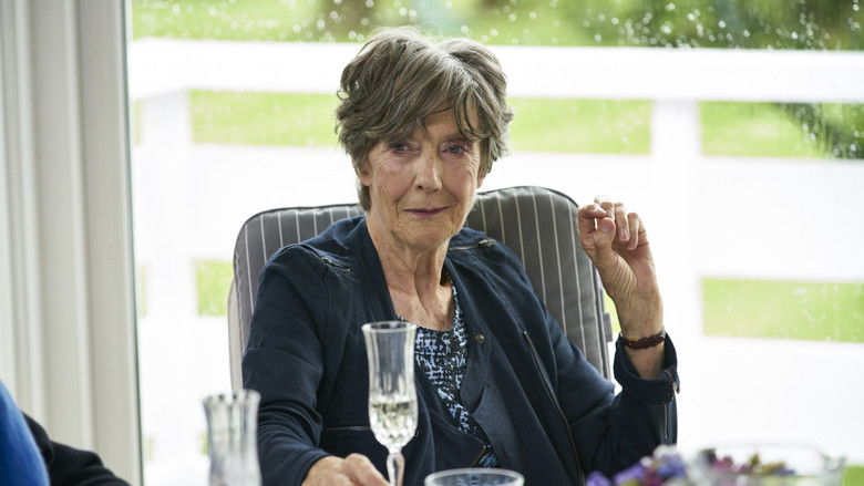 кадр из фильма Nothing Like a Dame