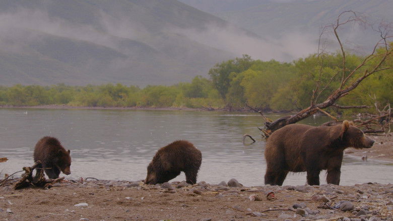 кадр из фильма Wild Edens: Russia