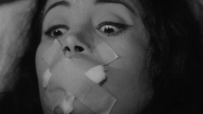 кадр из фильма В полночь я возьму твою душу