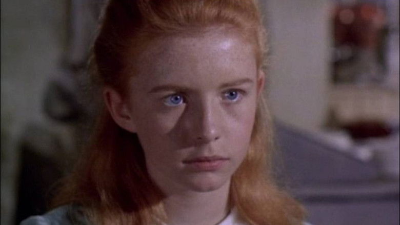 кадр из фильма The Greengage Summer