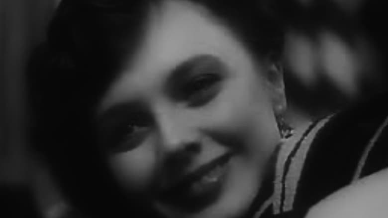 кадр из фильма Рейс 8585