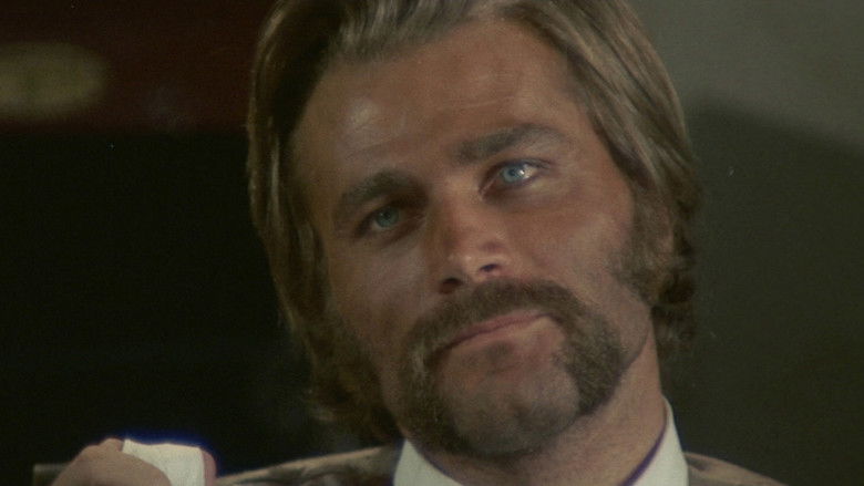 кадр из фильма Наемник