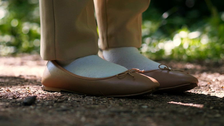 кадр из фильма The Astray