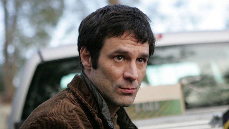 кадр из фильма Человек с Земли