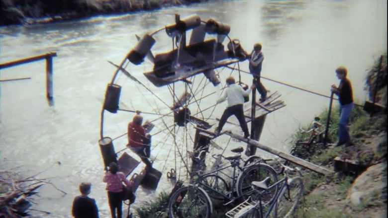 кадр из фильма Где твой дом, улитка?