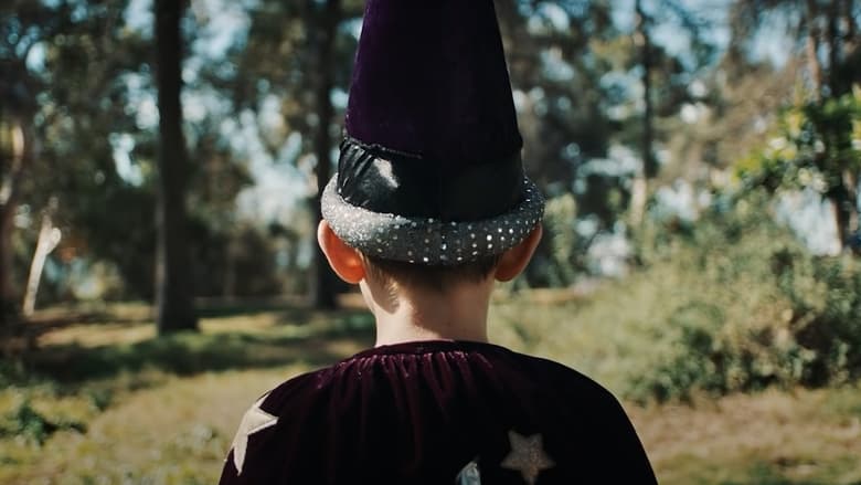 кадр из фильма The Box