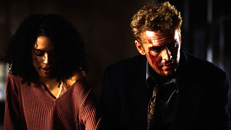 кадр из фильма Смертельная связь