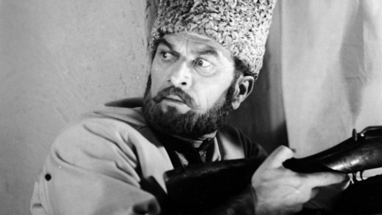 кадр из фильма Кура неукротимая