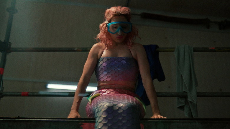 кадр из фильма Miss Mermaid