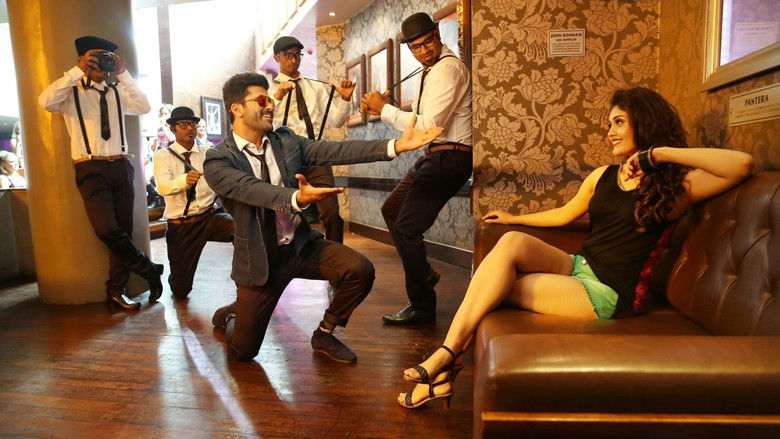 кадр из фильма ఎక్స్‌ప్రెస్ రాజా