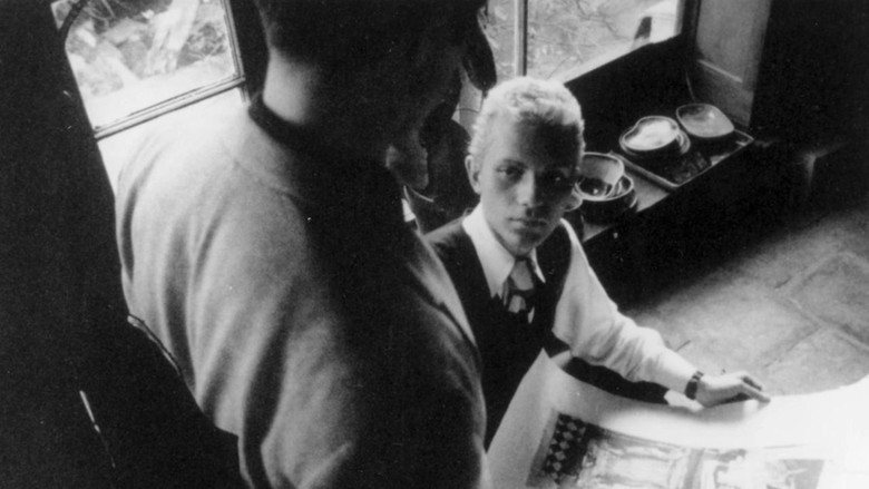 кадр из фильма The Dead Ones