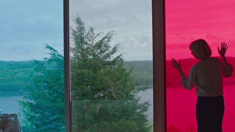 кадр из фильма Глотай