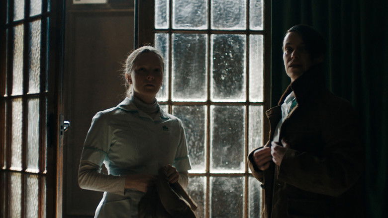 кадр из фильма Спасительница