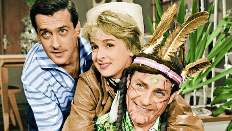 кадр из фильма Το Αγοροκόριτσο