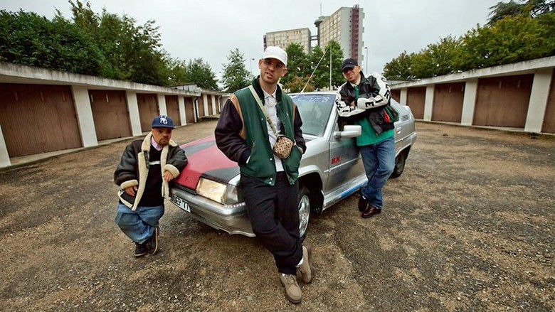 кадр из фильма Переполох на районе