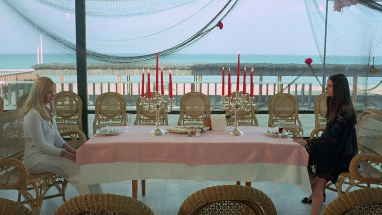 кадр из фильма Вампирши-лесбиянки