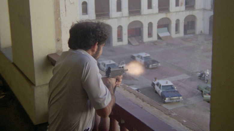 кадр из фильма Traficantes de pánico