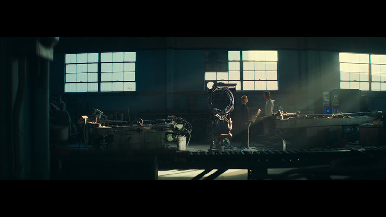 кадр из фильма (Dis)connected