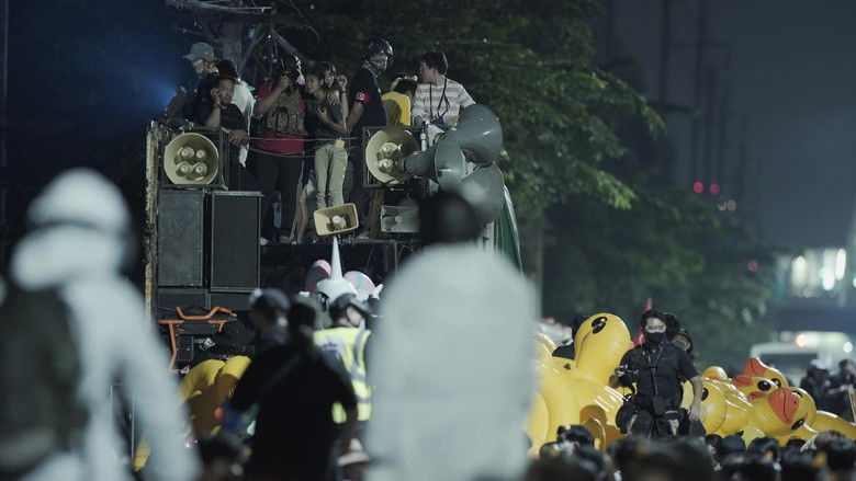 кадр из фильма Paradox Democracy