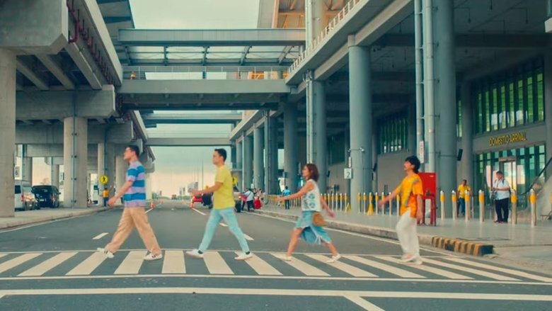 кадр из фильма ConMom