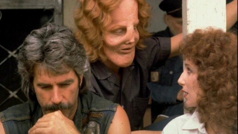 кадр из фильма Маска