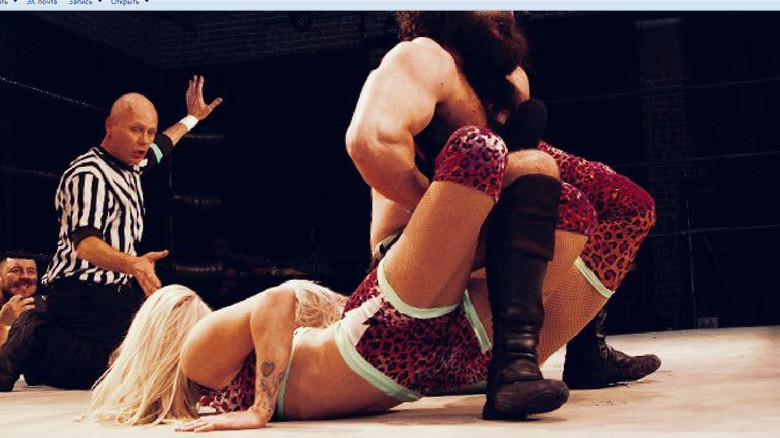 кадр из фильма Bar Wrestling 28: The Best City I've Ever Been To