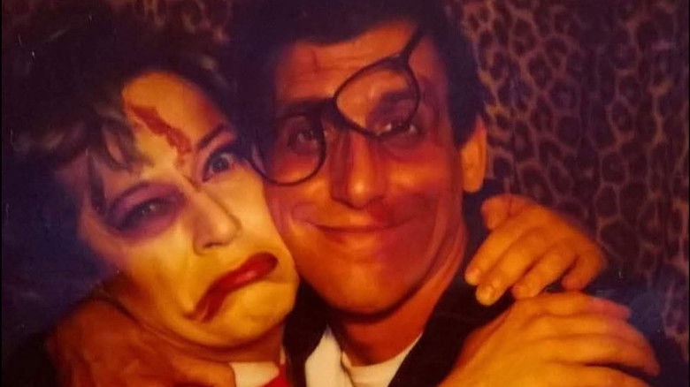 кадр из фильма Pasiva y bien dotada