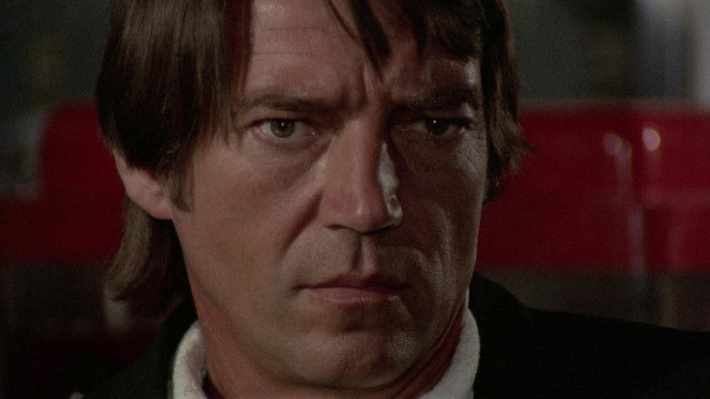 кадр из фильма Delirio caldo