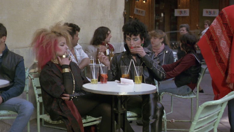 кадр из фильма Лабиринт страстей