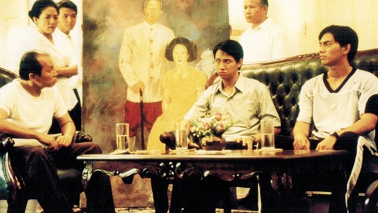 кадр из фильма ฮวงจุ้ย ฟ้า-ดิน-คน-ลิขิต