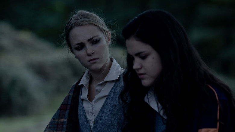 кадр из фильма Дальше по коридору