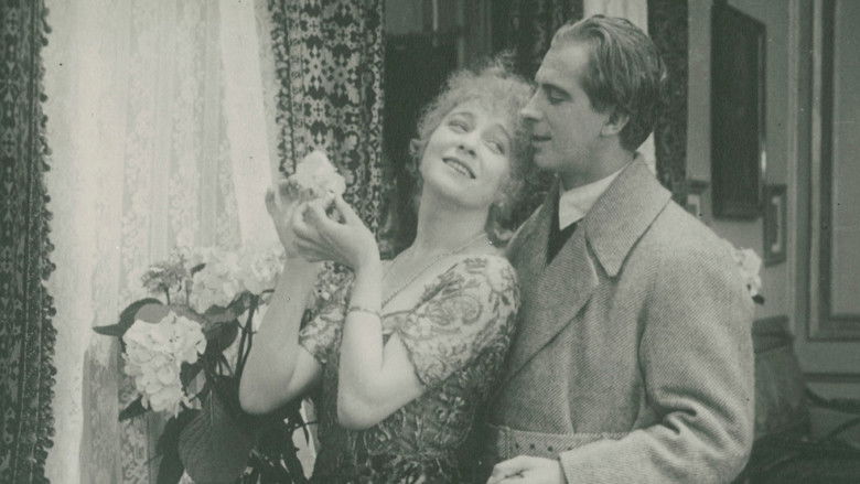 кадр из фильма Erotikon