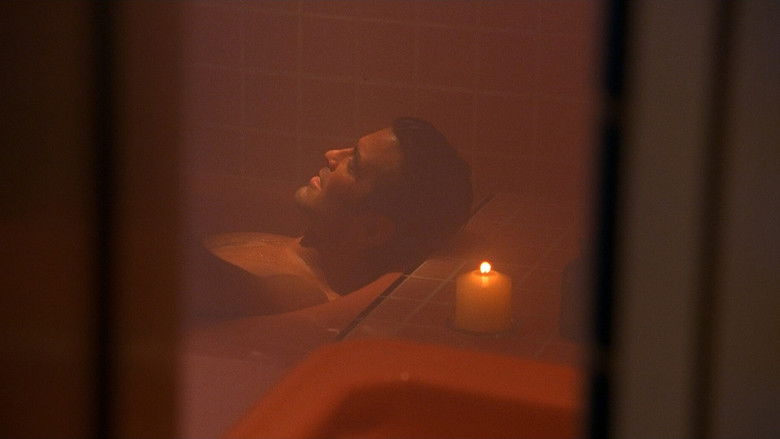 кадр из фильма Вне поля зрения